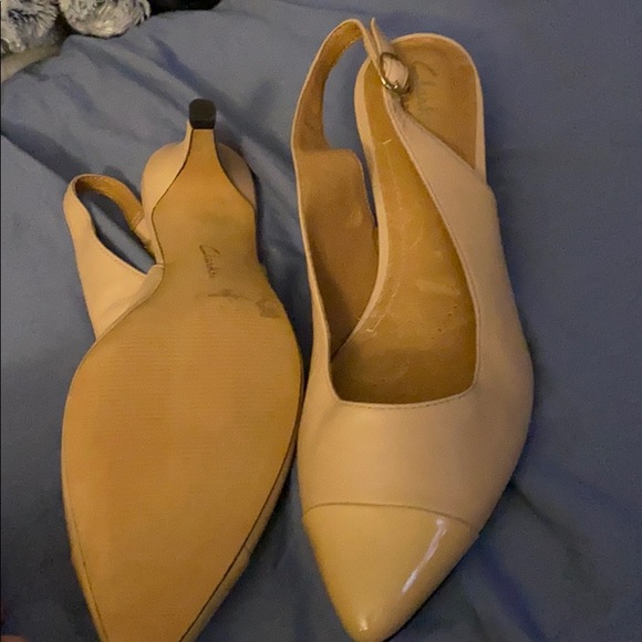 Women’s shoes - Picture 3 of 3